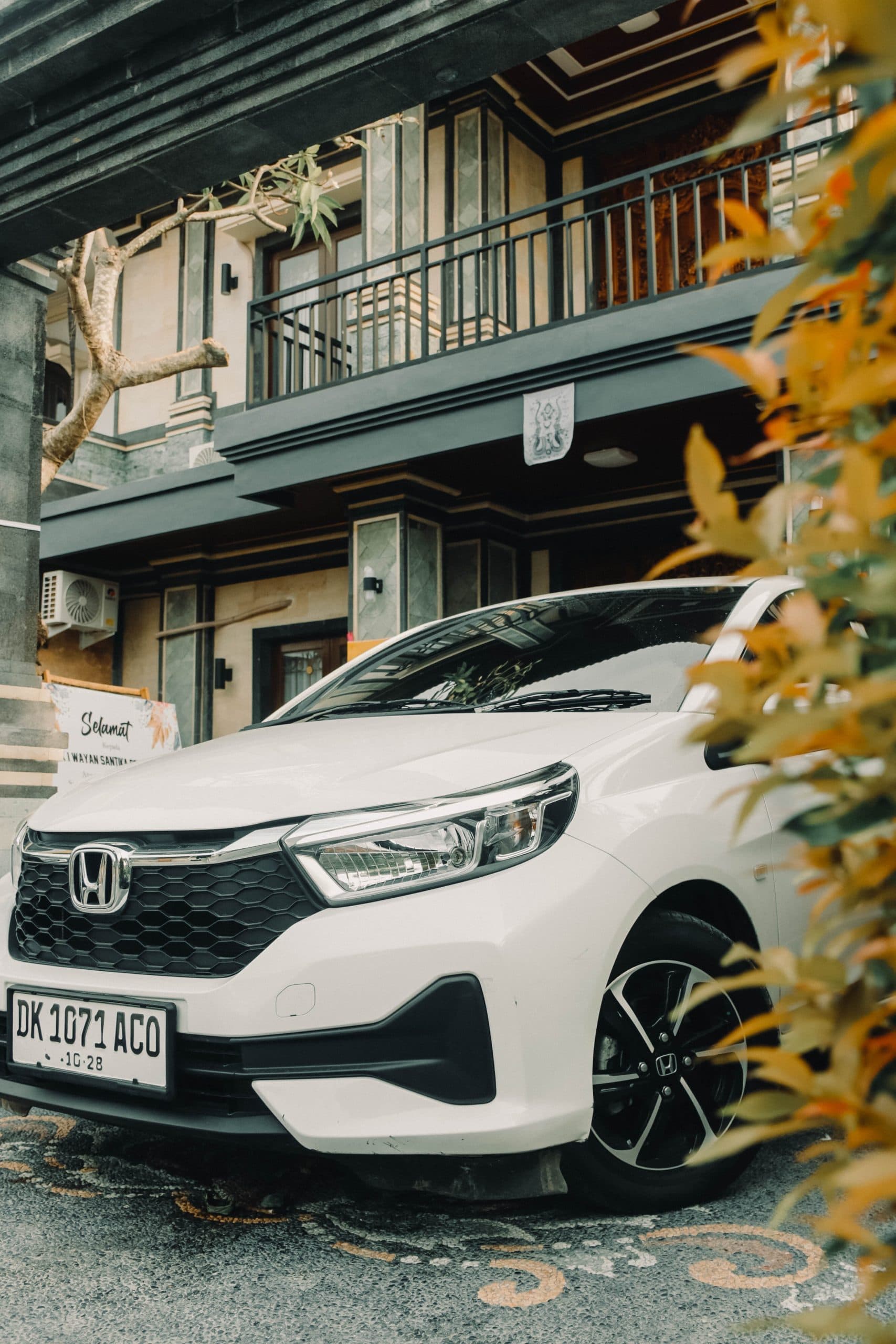 Sada Bali trans home photos